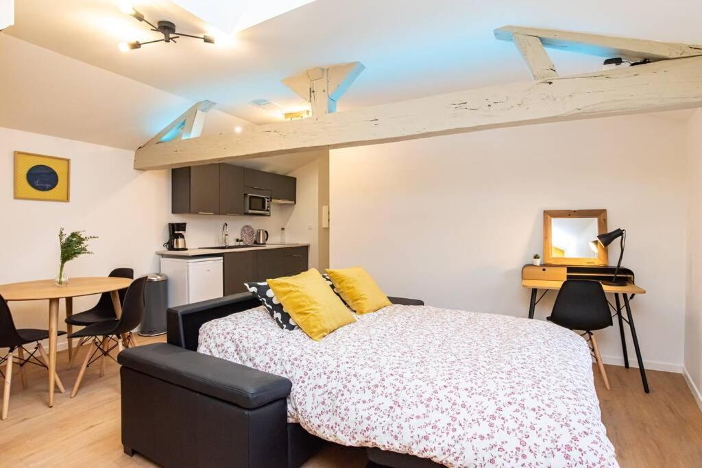 Sunny - T2 Centre Historique Appartement *